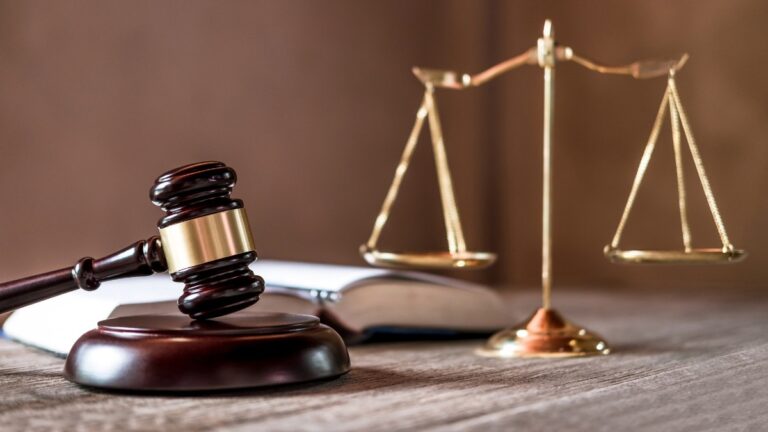 ¿Hay algún problema legal asociado con las NFT?