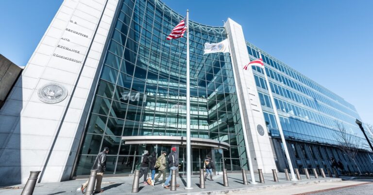 La represión de las criptomonedas de EE. UU. podría sofocar la innovación y debilitar el dólar